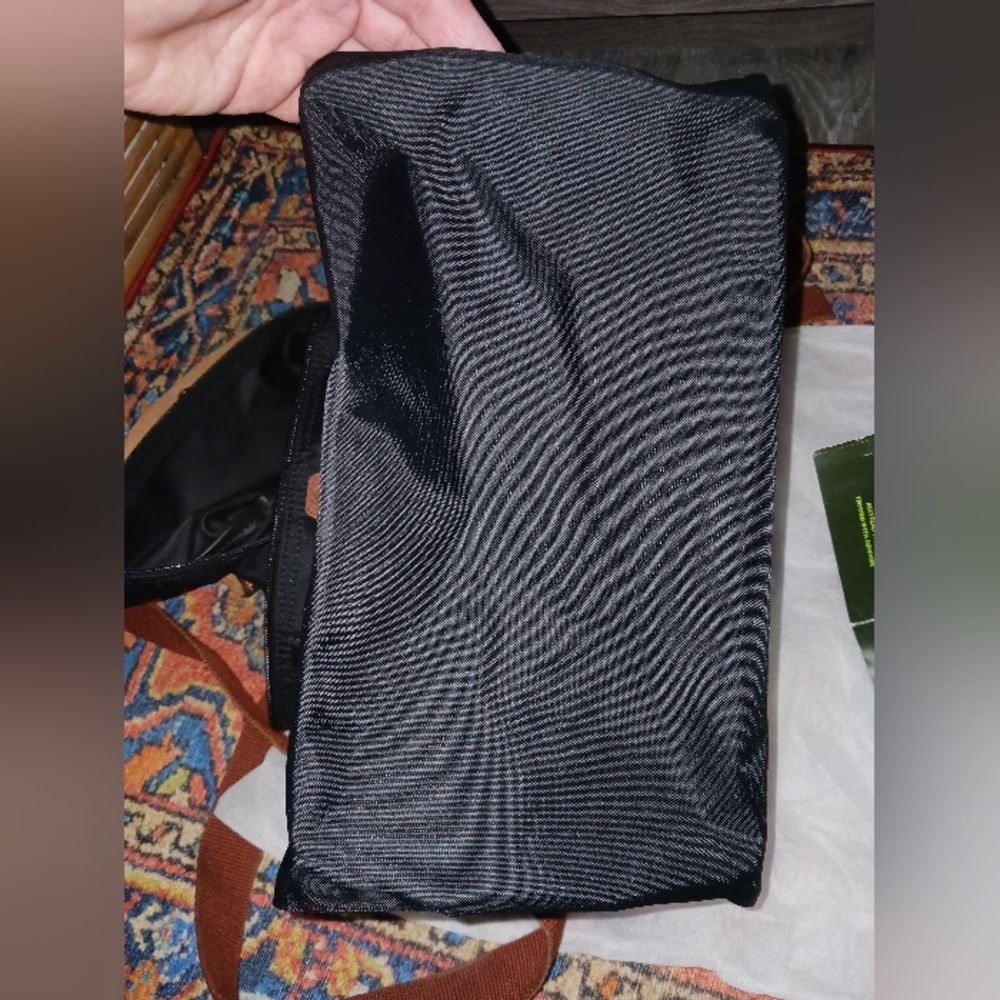Longchamp Brown and Black Foldable Tote Bag - Picture 4 of 12